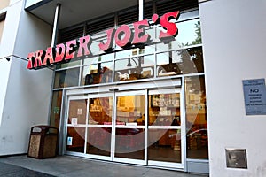 Hollywood, California Ã¢â¬â Trader Joe`s Grocery Store on Vine Street, Hollywood